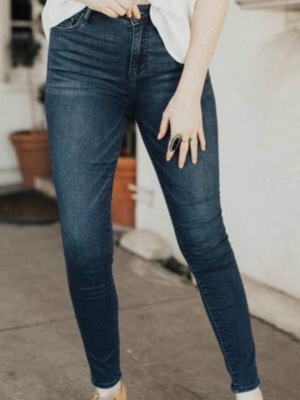 CJLA Bailey Dark Wash Jeans - Size 3